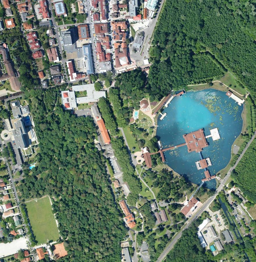 Heviz Villa Familia Екстериор снимка