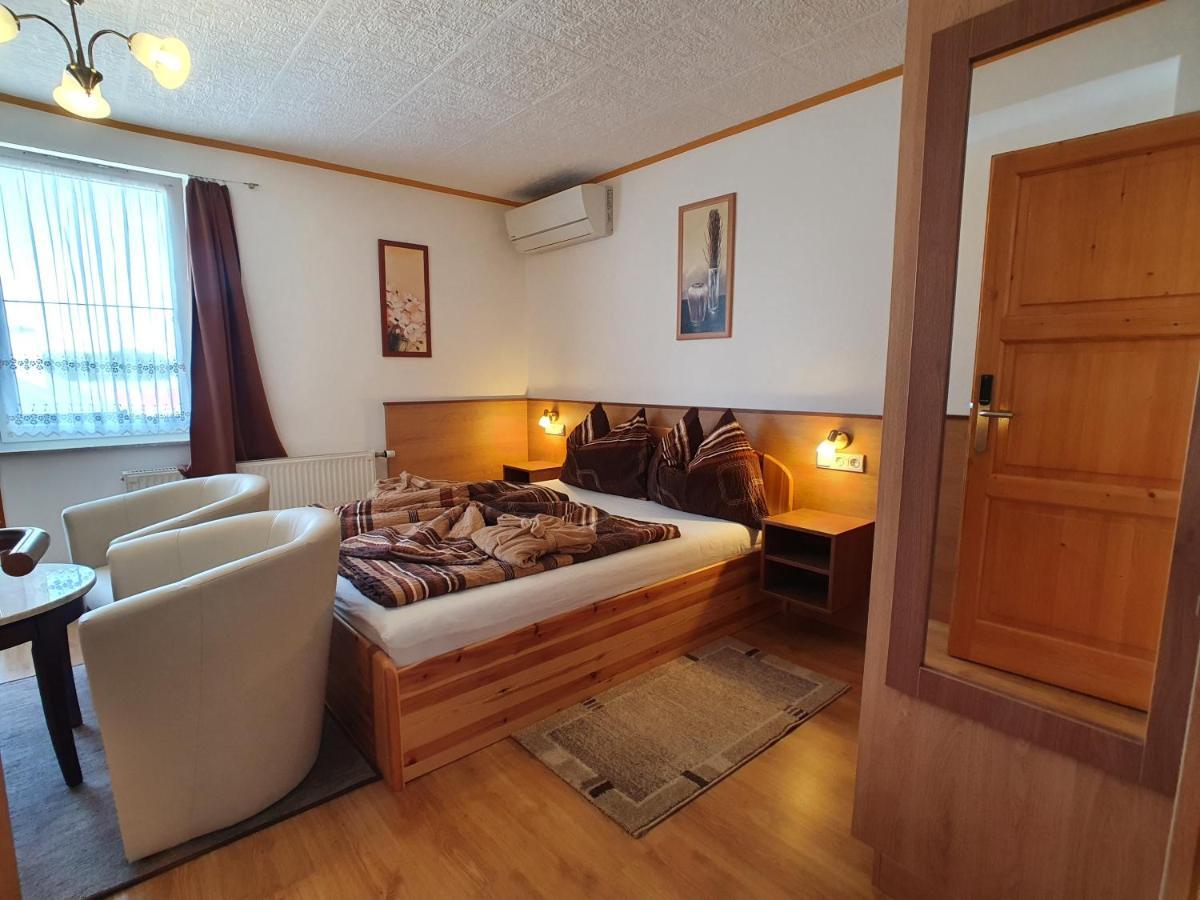 Heviz Villa Familia Екстериор снимка
