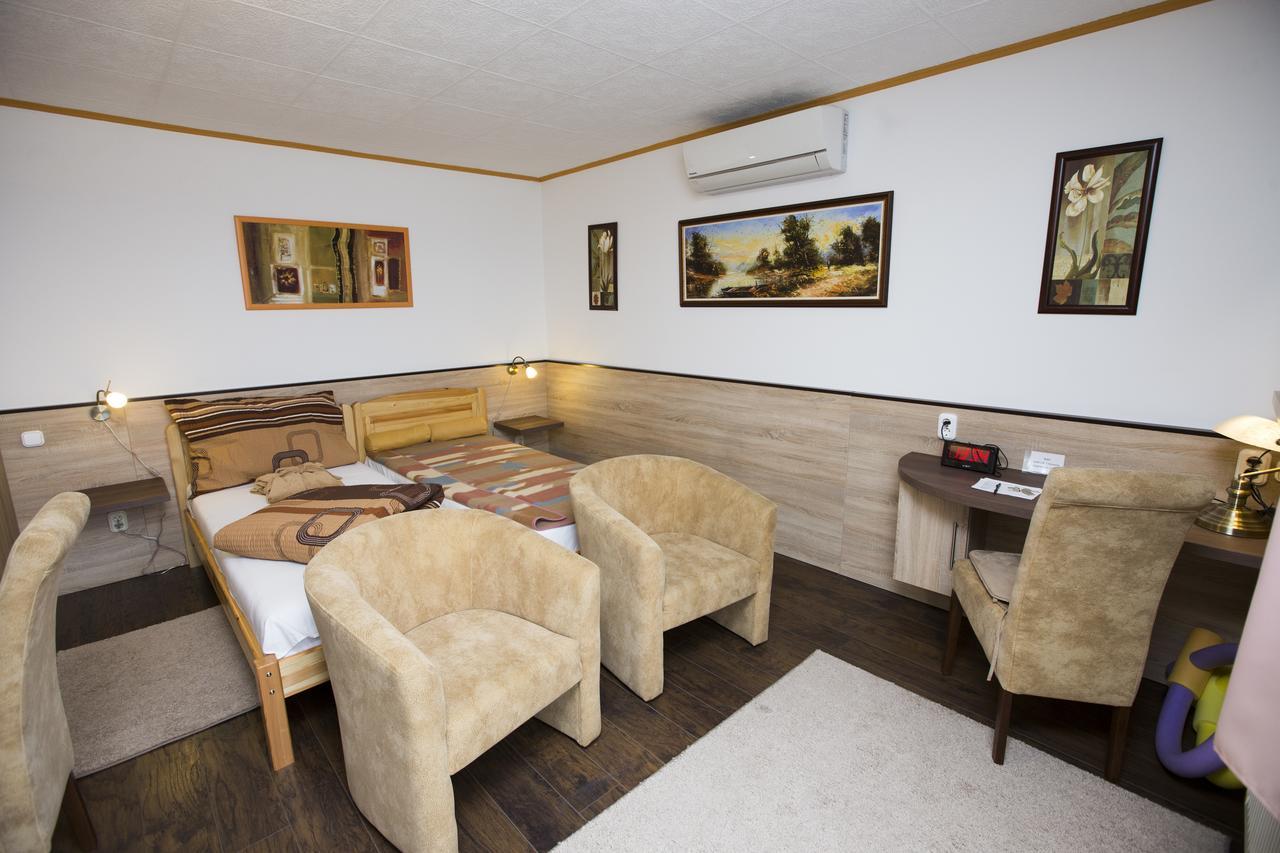 Heviz Villa Familia Екстериор снимка